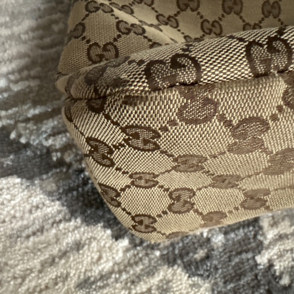 Gucci  Monogram Horsebit Hobo Medium Bag - Picture 3 of 10